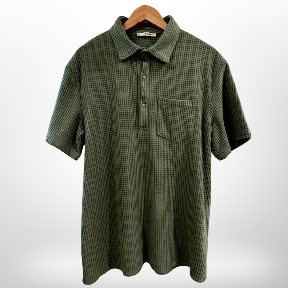 Men's Polar Fleece Waffled Knit Front Pocket Polo Shirt